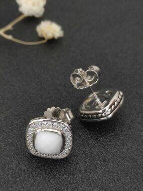 David Yurman 925 Silver Earrings with Original Pouch